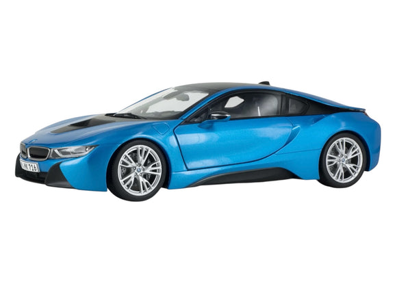 BMW Miniature Diecast Model BMW i8 Protonic Blue 1:18